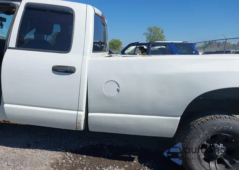 2003 Dodge Ram 2500 Slt/Laramie/St из США, поврежденный, VIN 3D7KU28673G704235